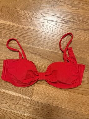 Abercrombie & Fitch Red Ribbed Bandeau Bra Top